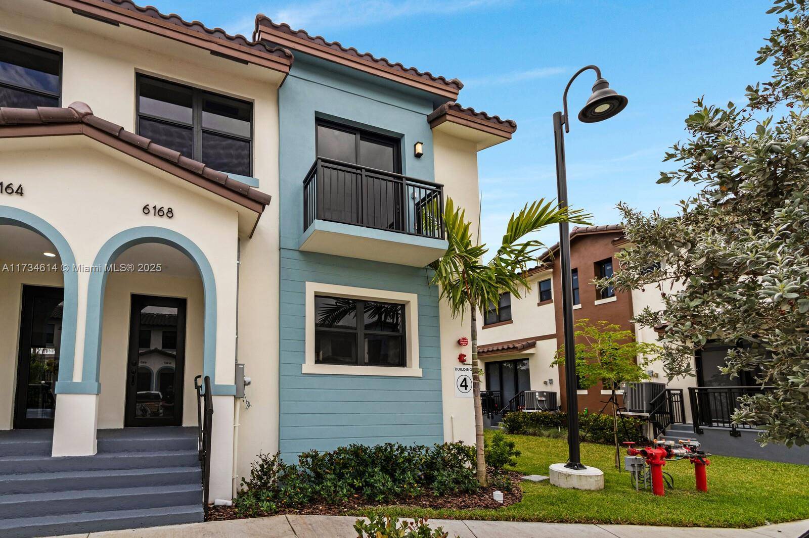 Miramar, FL 33023,6168 SW 36th Ct #24