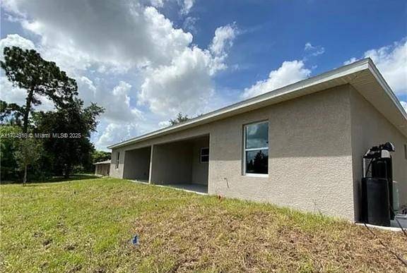 Lehigh Acres, FL 33973,117-119 Meadows Road