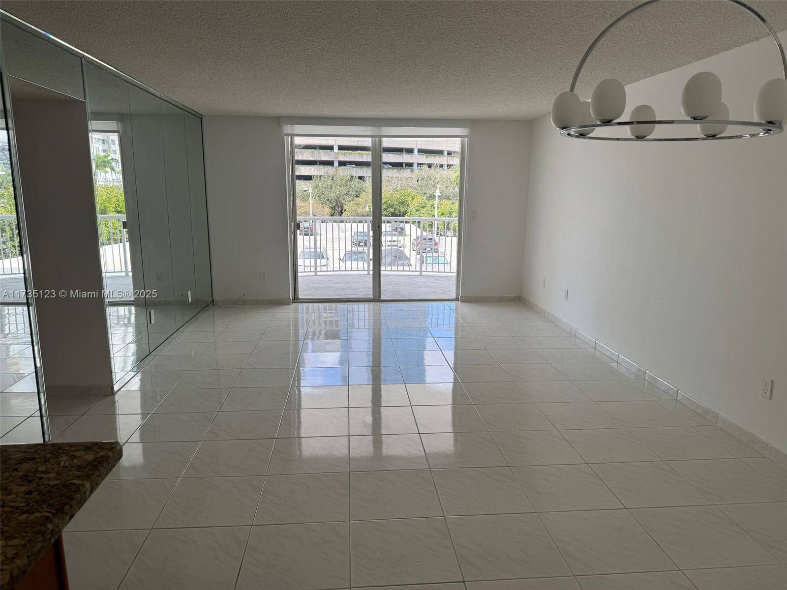 Miami, FL 33131,1420 Brickell Bay Dr #306D