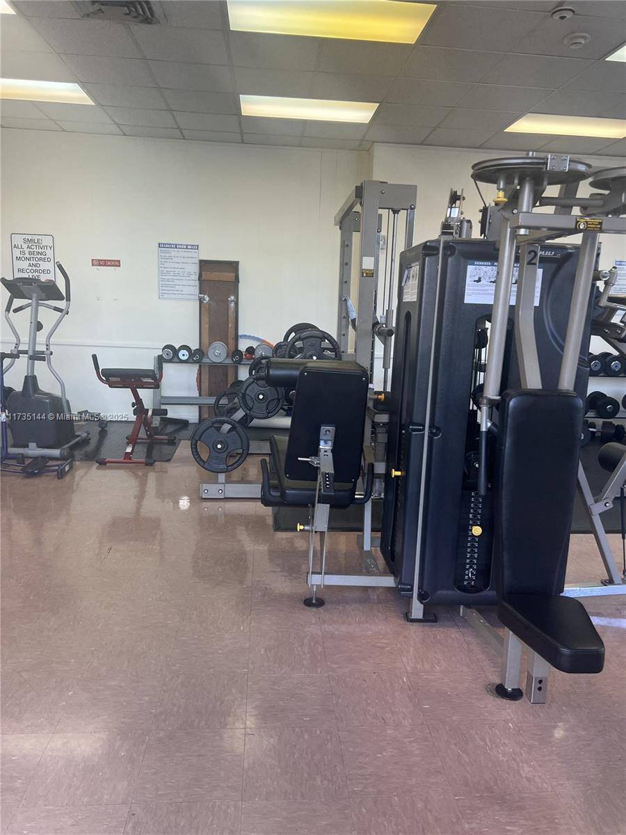Hallandale Beach, FL 33009,1817 S Ocean Dr #718