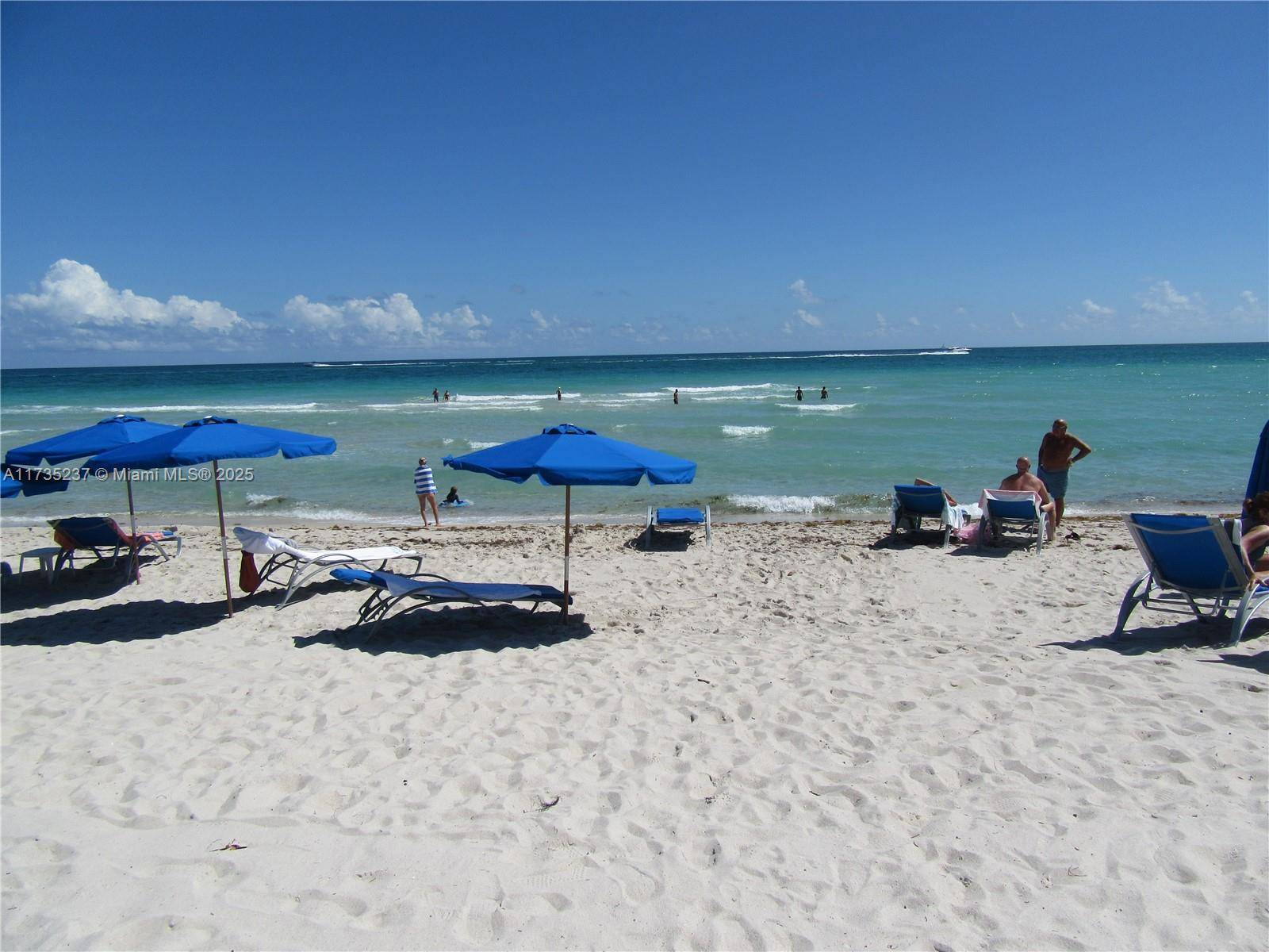 Miami Beach, FL 33141,6365 Collins Ave #1008