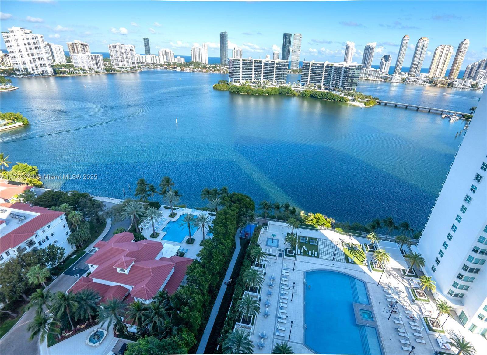 Aventura, FL 33160,3301 NE 183rd St #1105