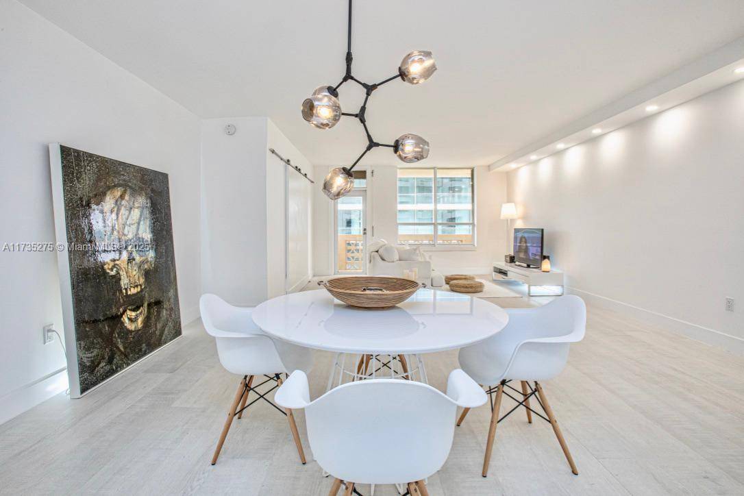 Bal Harbour, FL 33154,10185 Collins Ave #1221