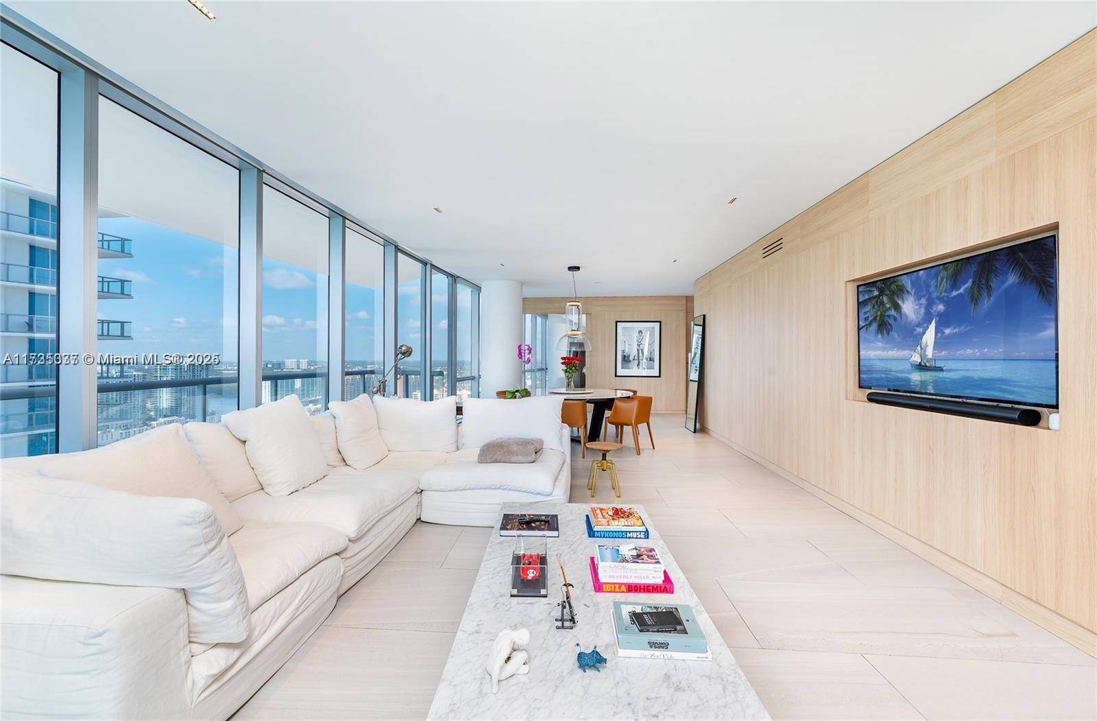 Sunny Isles Beach, FL 33160,17121 Collins Ave #3301