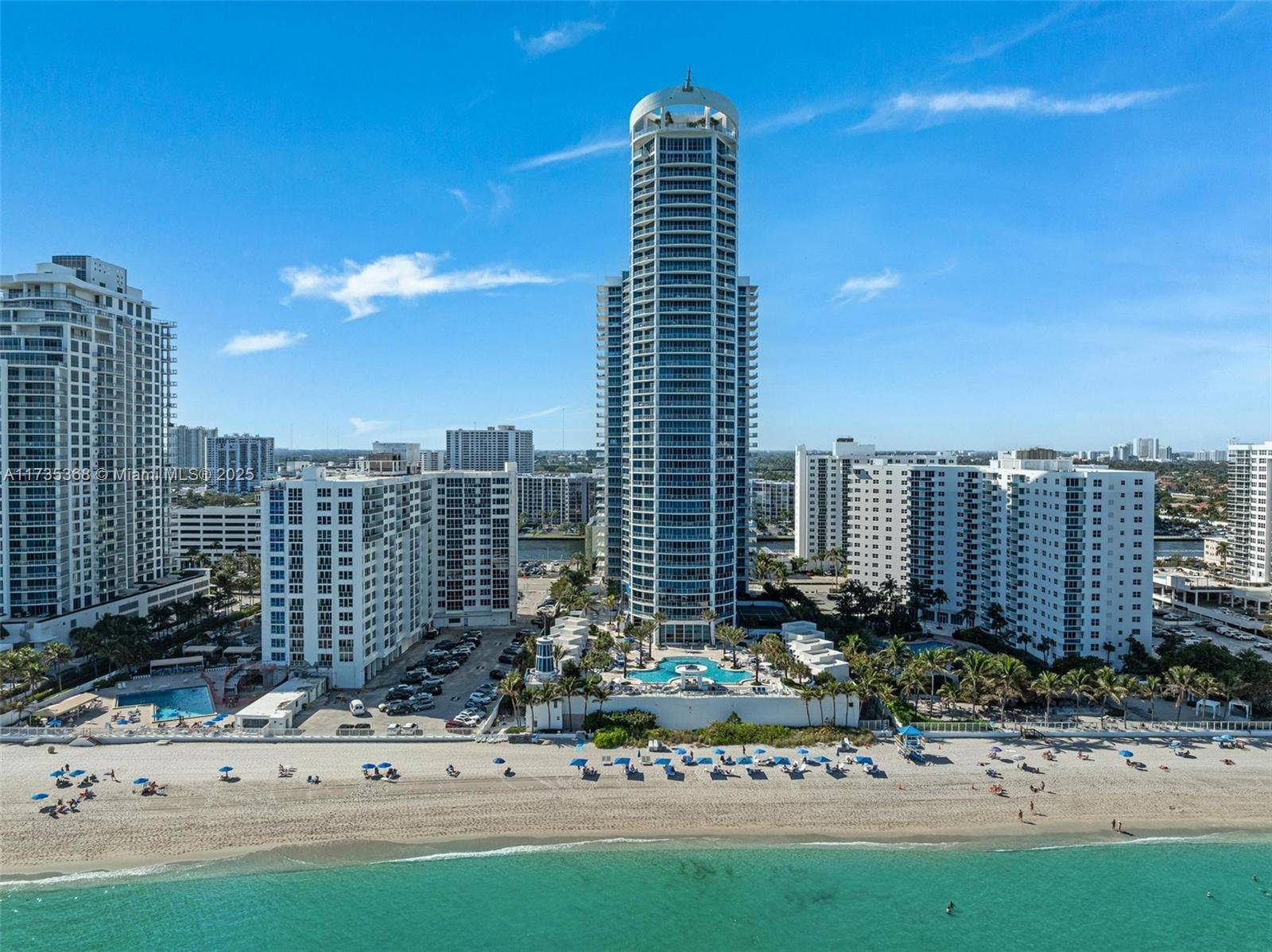 Hollywood, FL 33019,3101 S Ocean Dr #2703