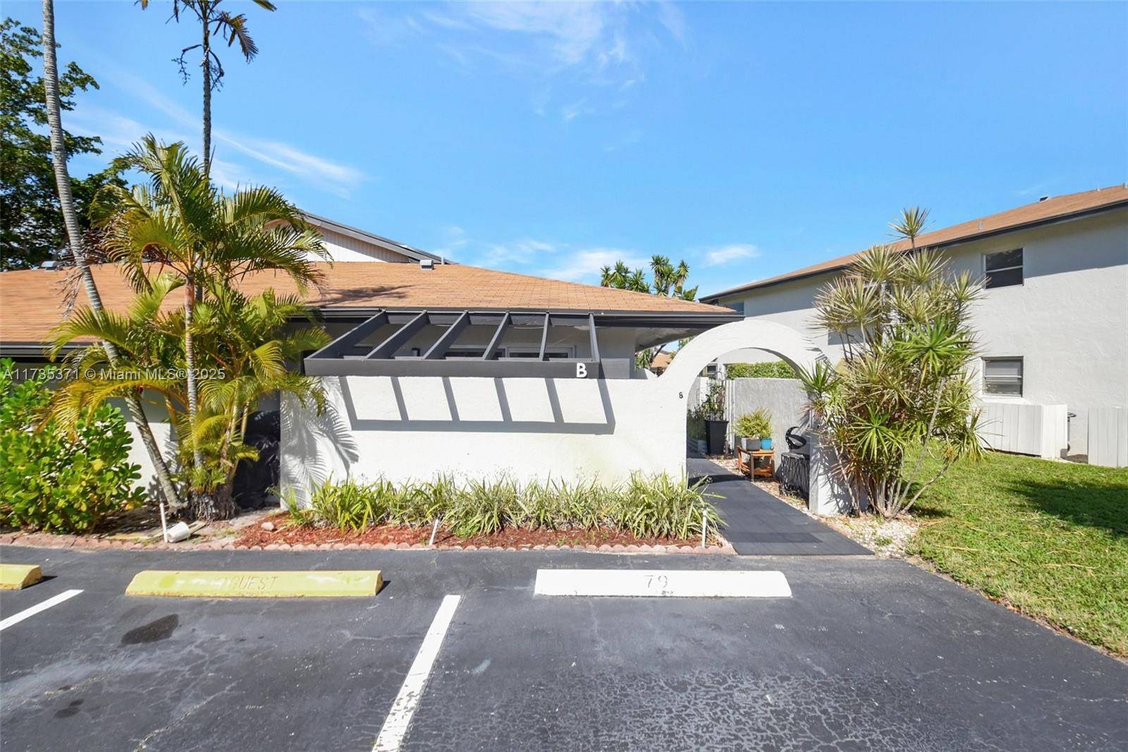 Delray Beach, FL 33484,13406 Sabal Palm Ct #B