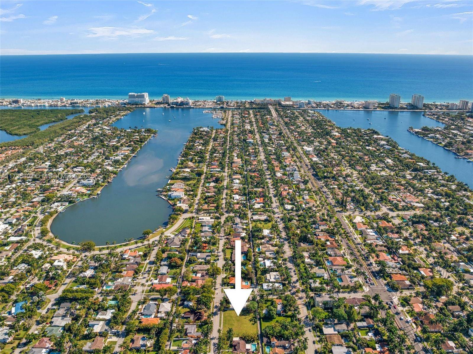 Hollywood, FL 33019,1312 Polk St