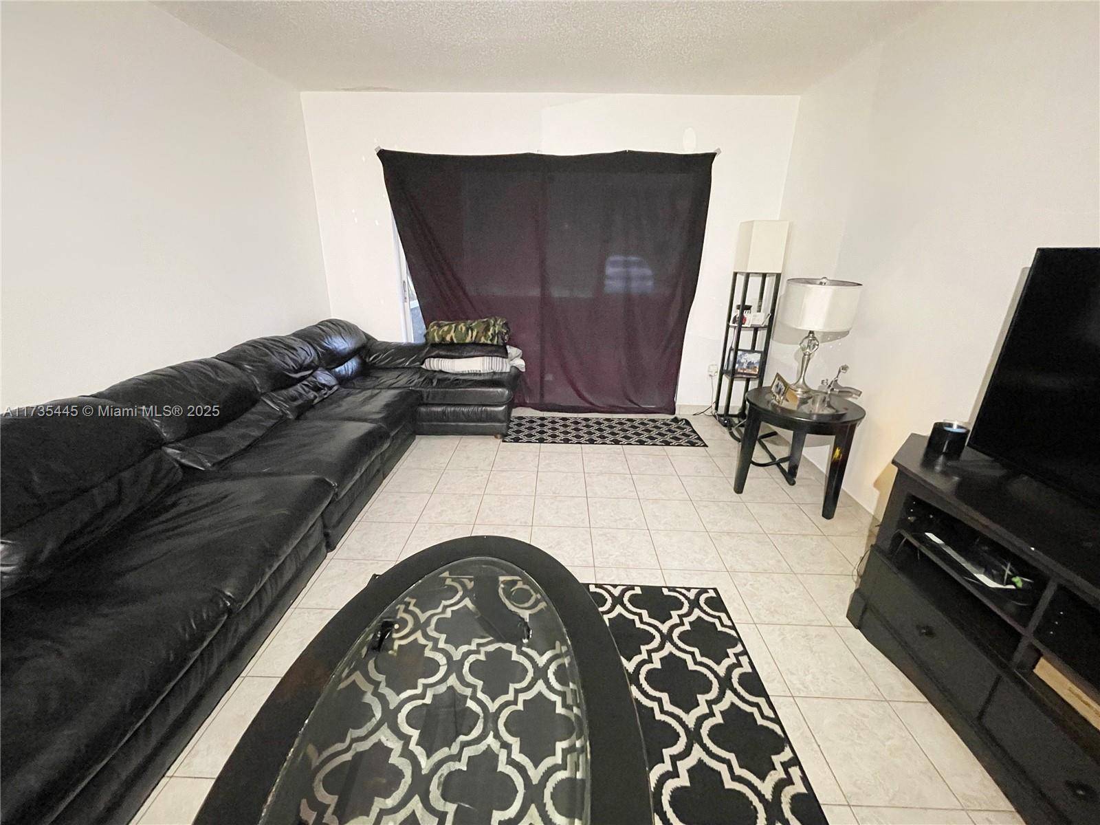 Lauderhill, FL 33313,2800 NW 56th Ave #E103