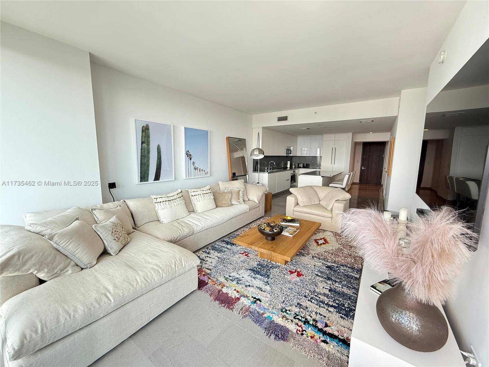 Miami, FL 33130,88 SW 7th St #3406