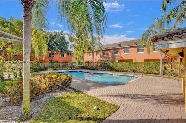 Lauderhill, FL 33319,6778 Sienna Club Dr