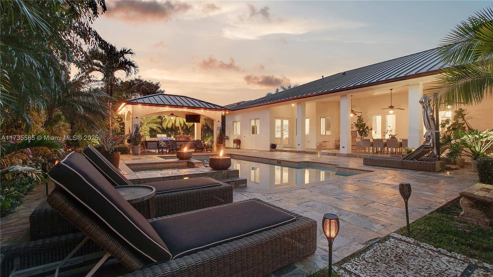 Palmetto Bay, FL 33157,8050 SW 175th St