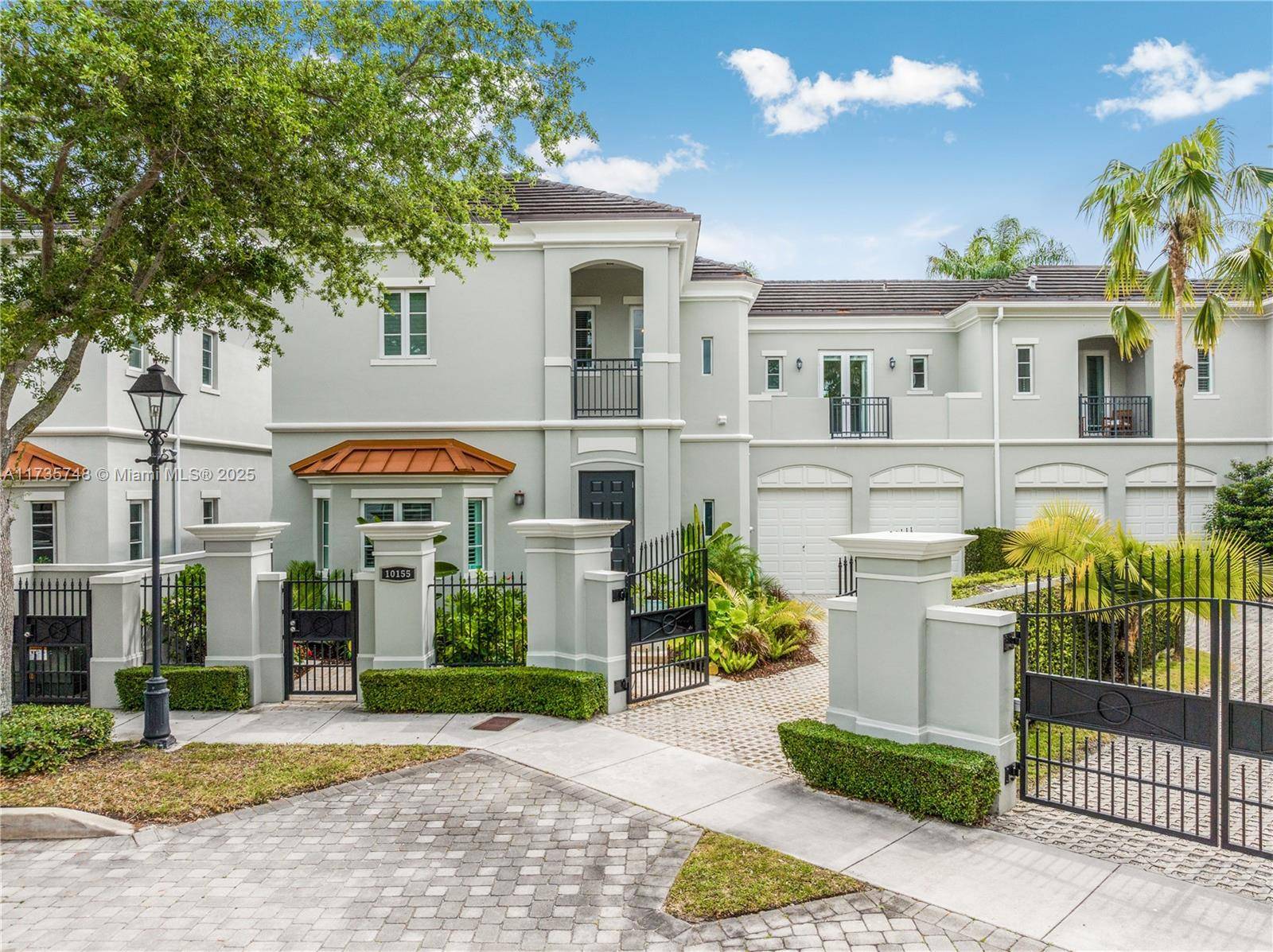 Pinecrest, FL 33156,10155 SW 75th Pl #10155