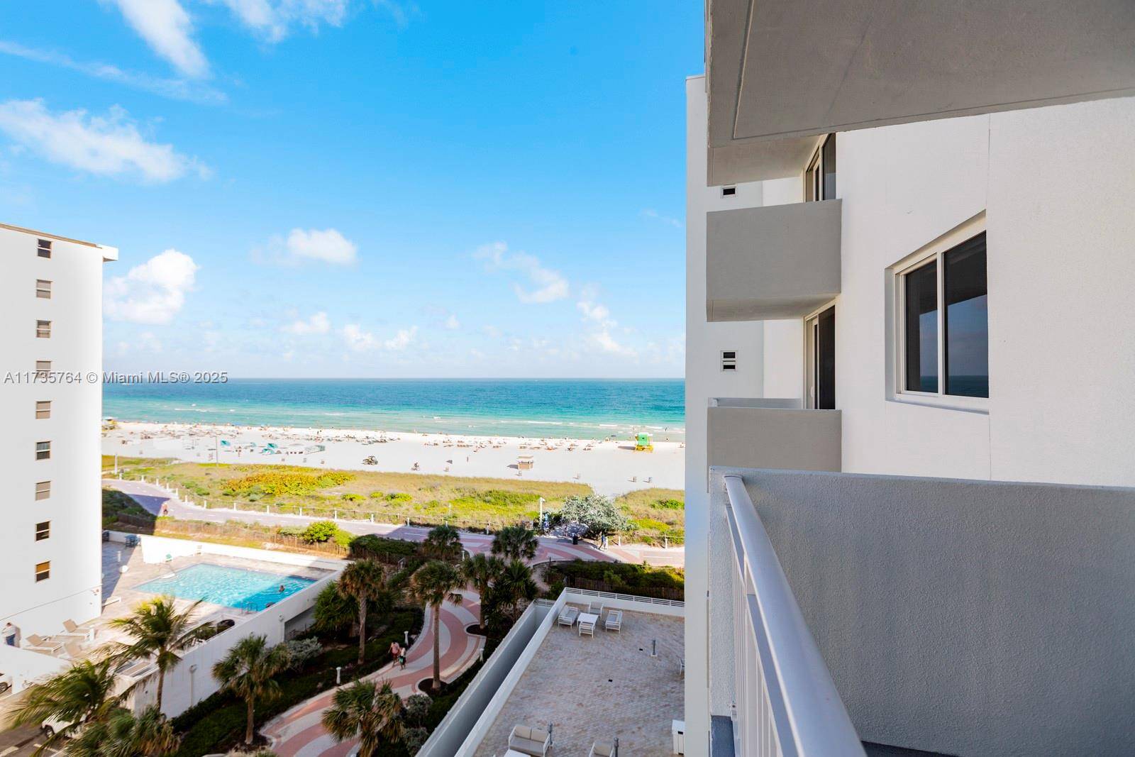 Miami Beach, FL 33139,345 Ocean Dr #819