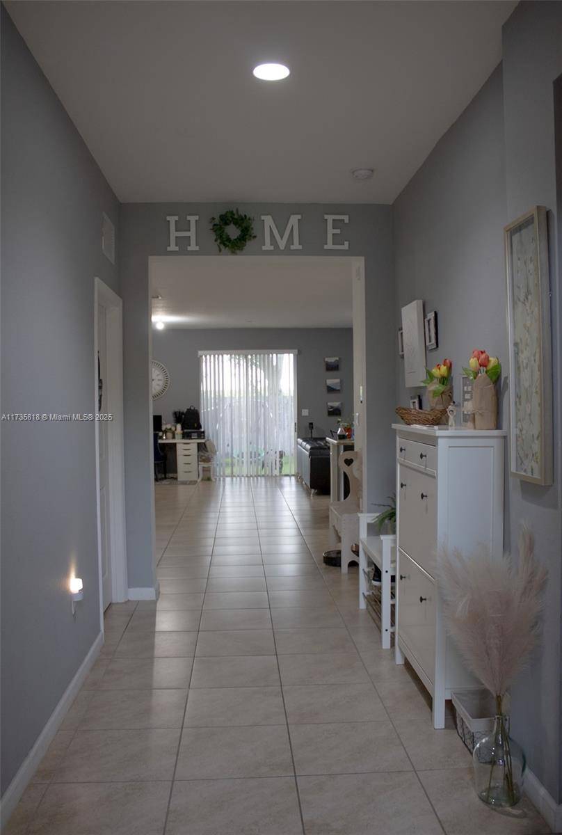 Homestead, FL 33033,2159 SE 1st St