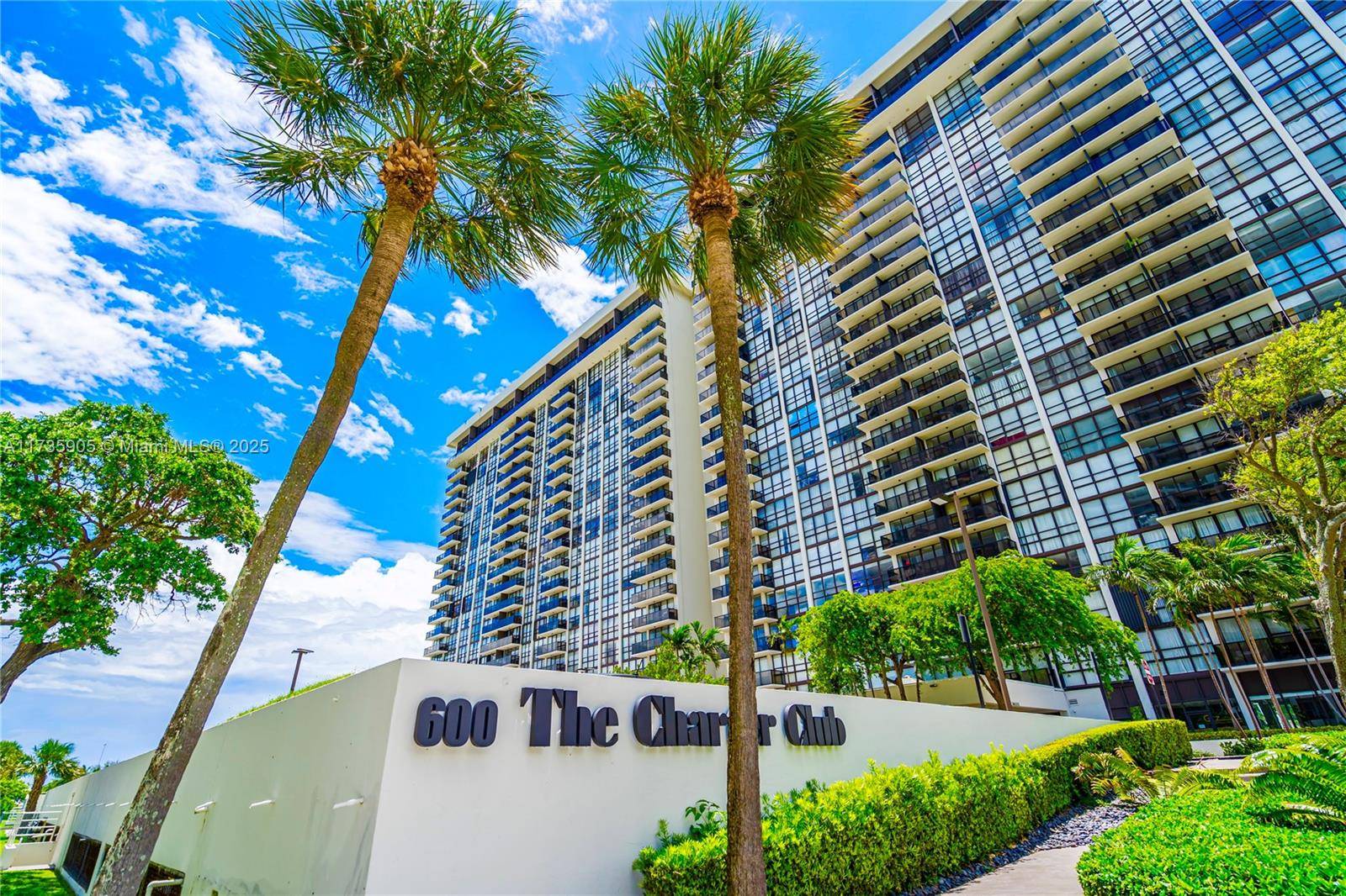 Miami, FL 33137,600 NE 36th St #1502