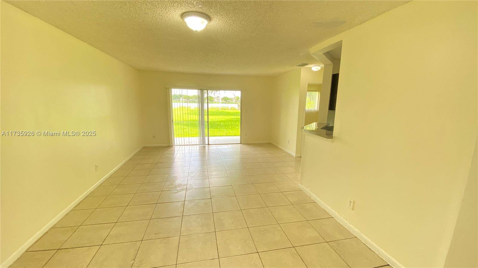 Oakland Park, FL 33309,3417 NW 44th St #104