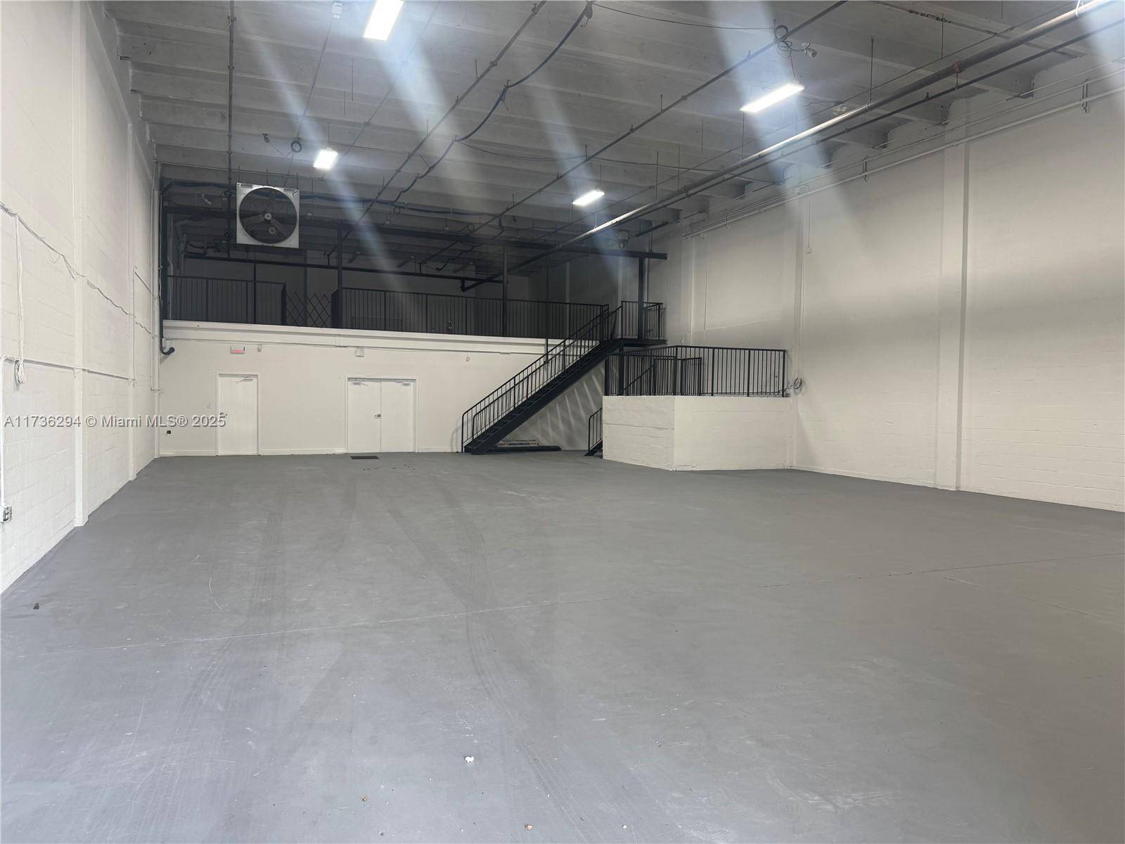 Miami, FL 33178,6015 NW 87th Ave