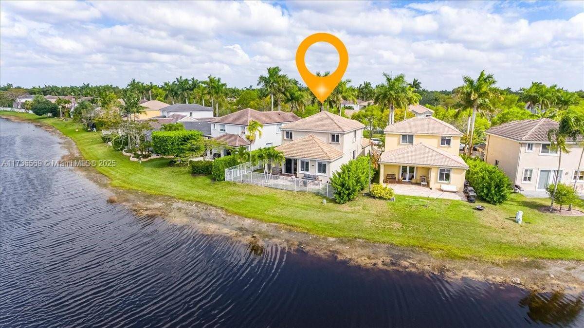 Weston, FL 33327,920 Golden Cane Dr