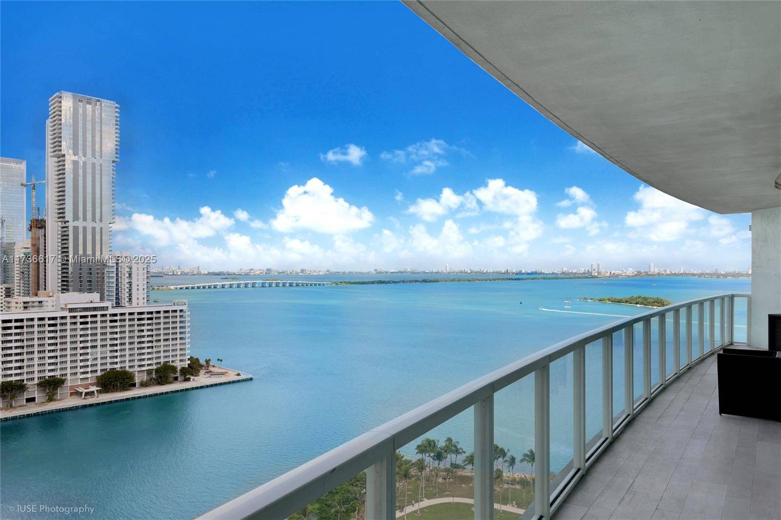 Miami, FL 33132,1900 N Bayshore Dr #2004