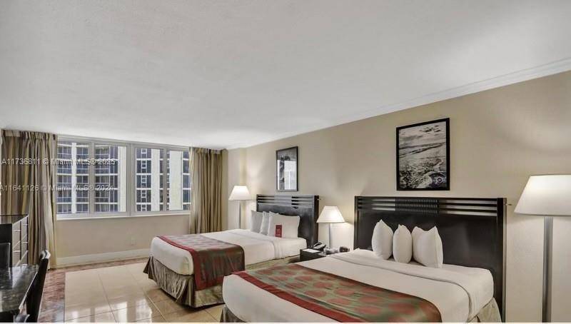 Sunny Isles Beach, FL 33160,19201 Collins Ave #422