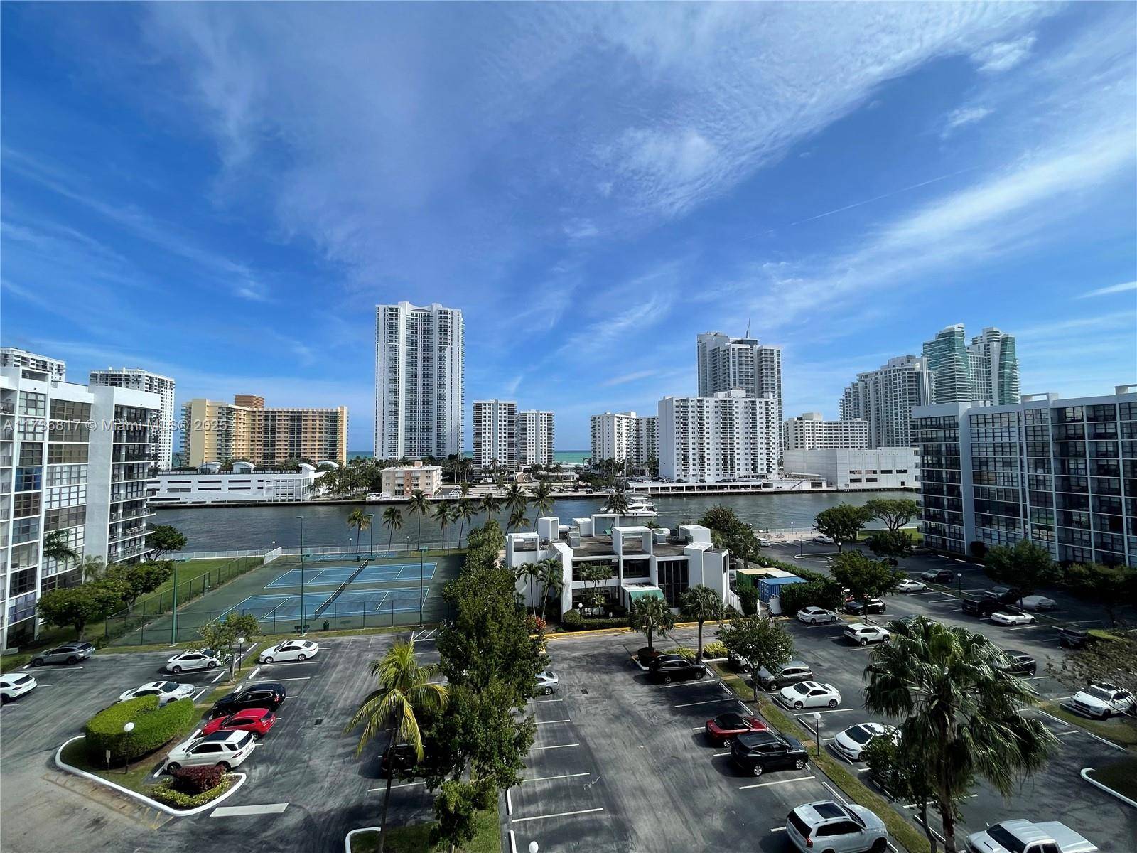 Hallandale Beach, FL 33009,1000 Parkview Dr #830