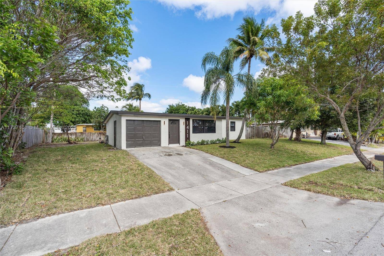 Pompano Beach, FL 33064,1411 NE 41st Ct