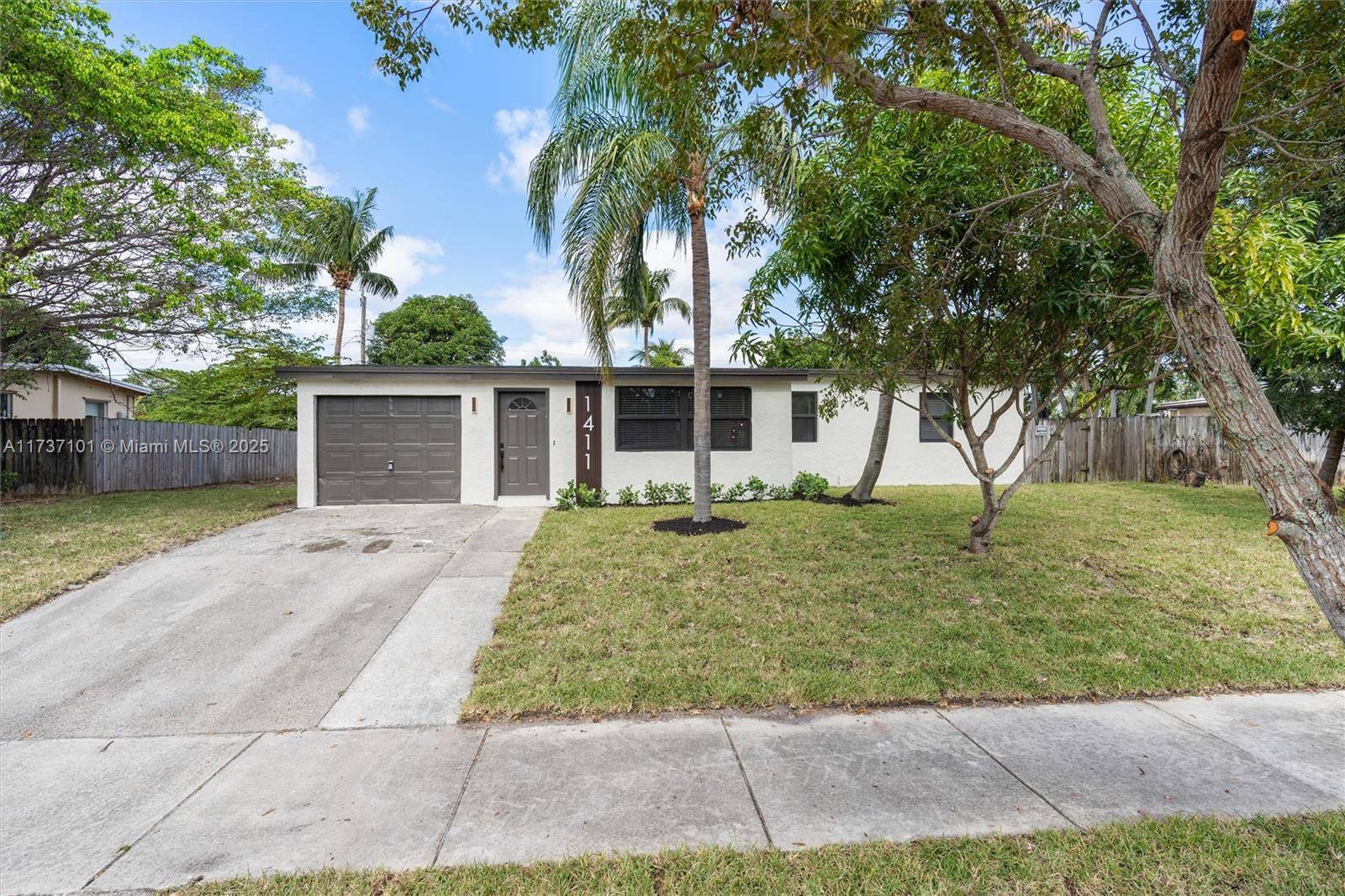 Pompano Beach, FL 33064,1411 NE 41st Ct