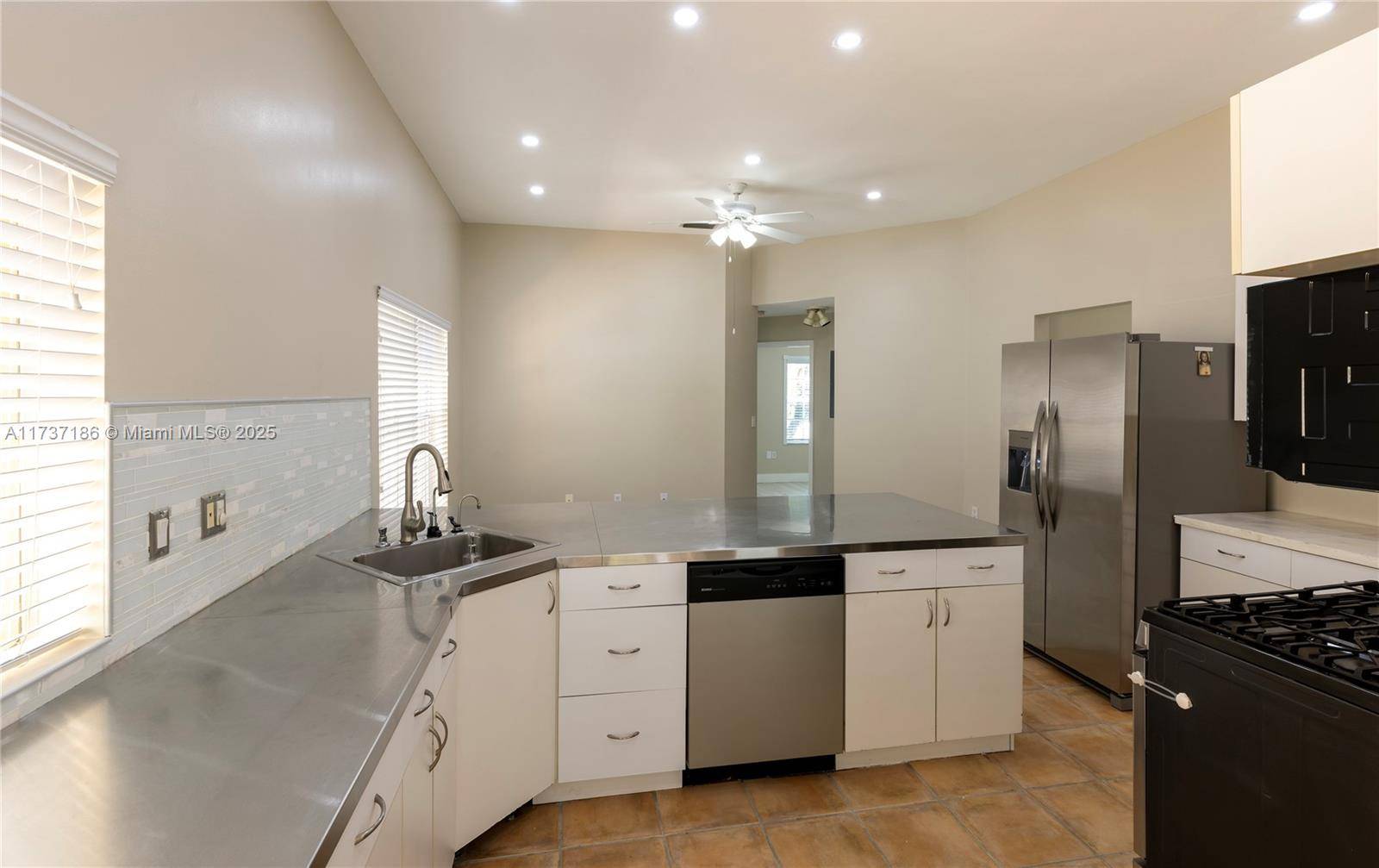 Cutler Bay, FL 33189,21507 SW 90th Ct