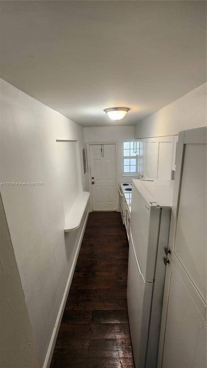North Miami Beach, FL 33162,1451 NE 170th St #209A