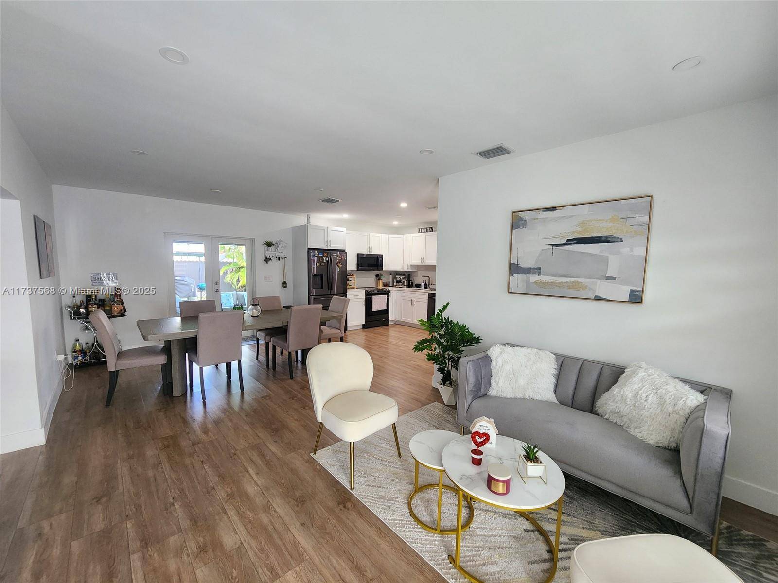 Miami, FL 33176,14361 Lincoln Blvd