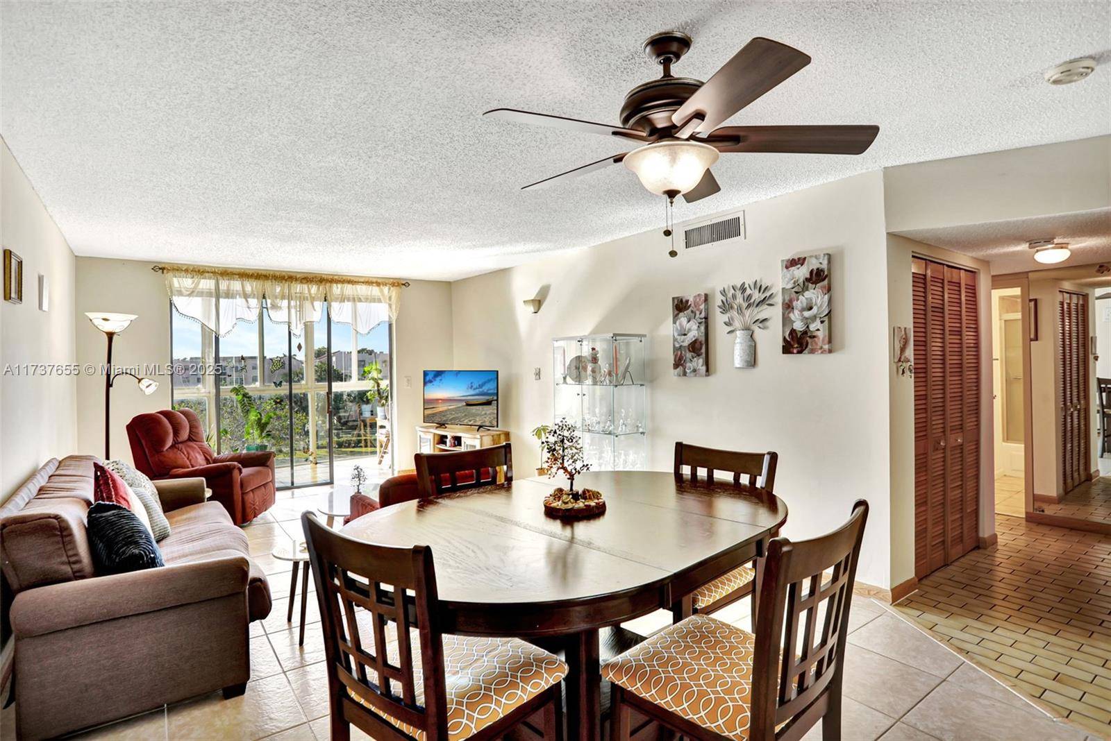 Lauderdale Lakes, FL 33311,2860 Somerset Dr #409K