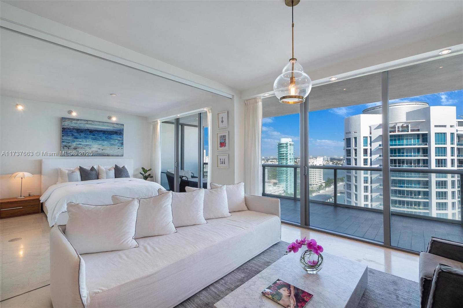 Miami Beach, FL 33140,5875 Collins Ave #2005