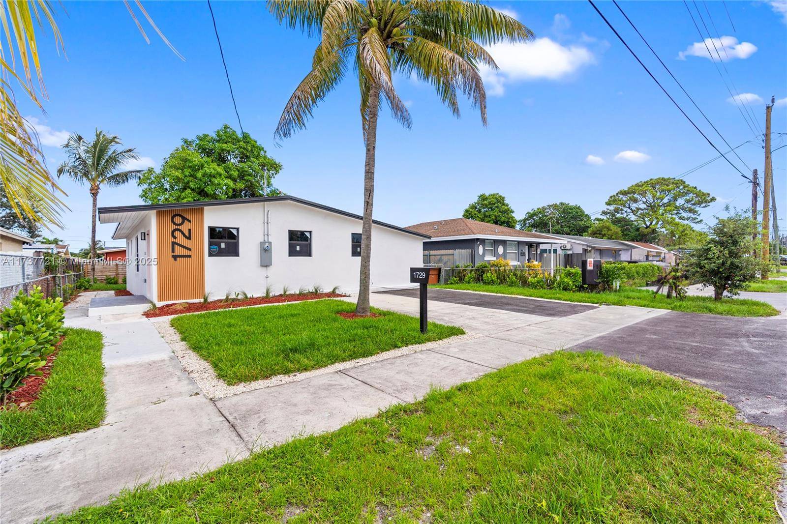 Miami Gardens, FL 33054,1729 NW 153rd St