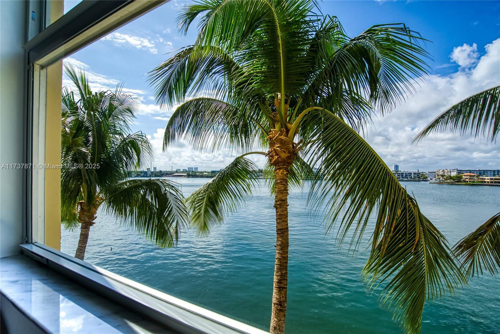 Sunny Isles Beach, FL 33160,17100 N Bay Rd #1406