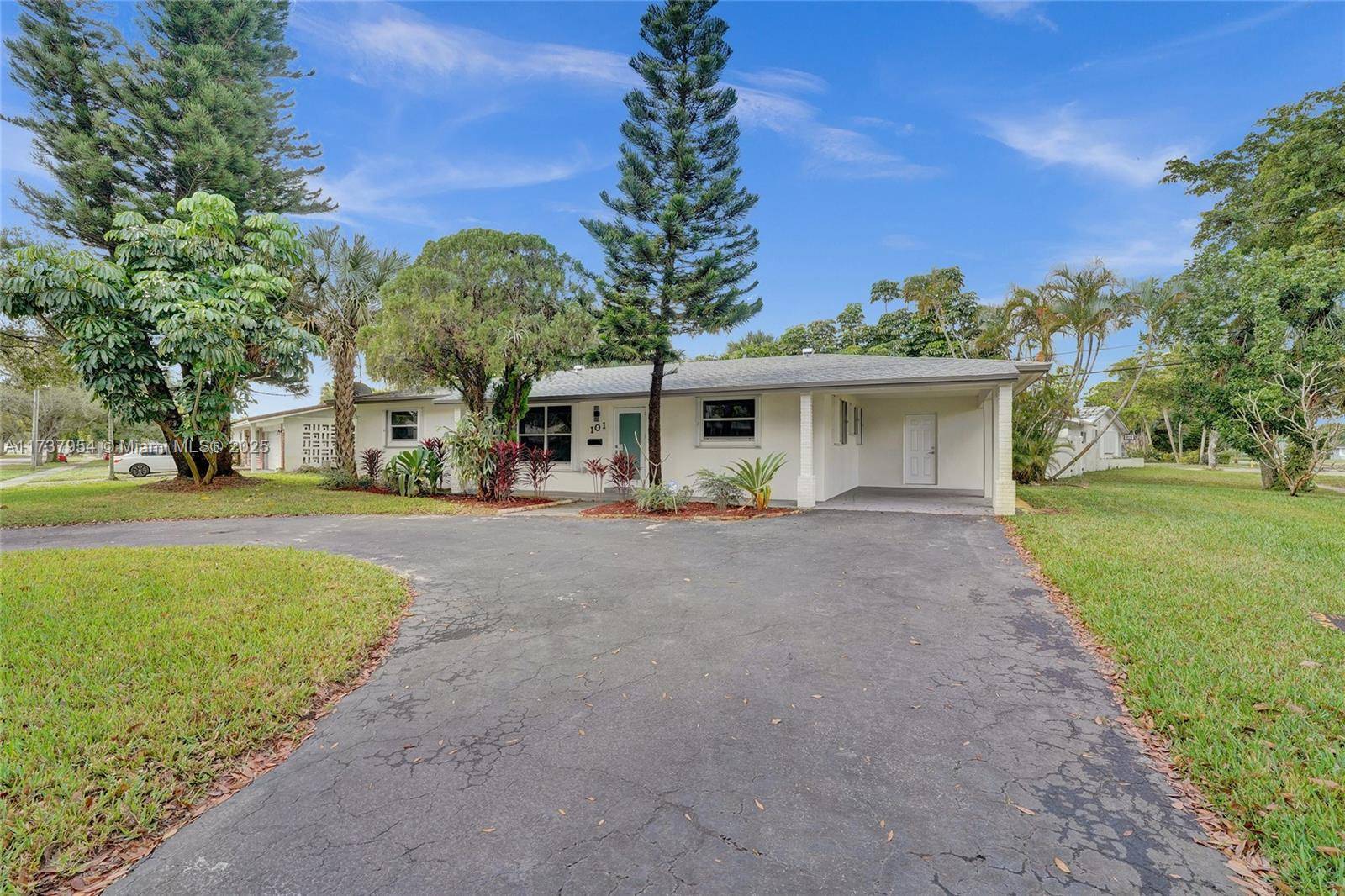 Plantation, FL 33317,101 SW 53rd Ave