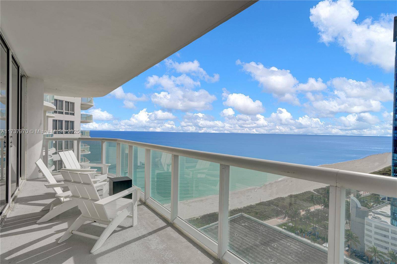 Miami Beach, FL 33141,6365 Collins Ave #2007