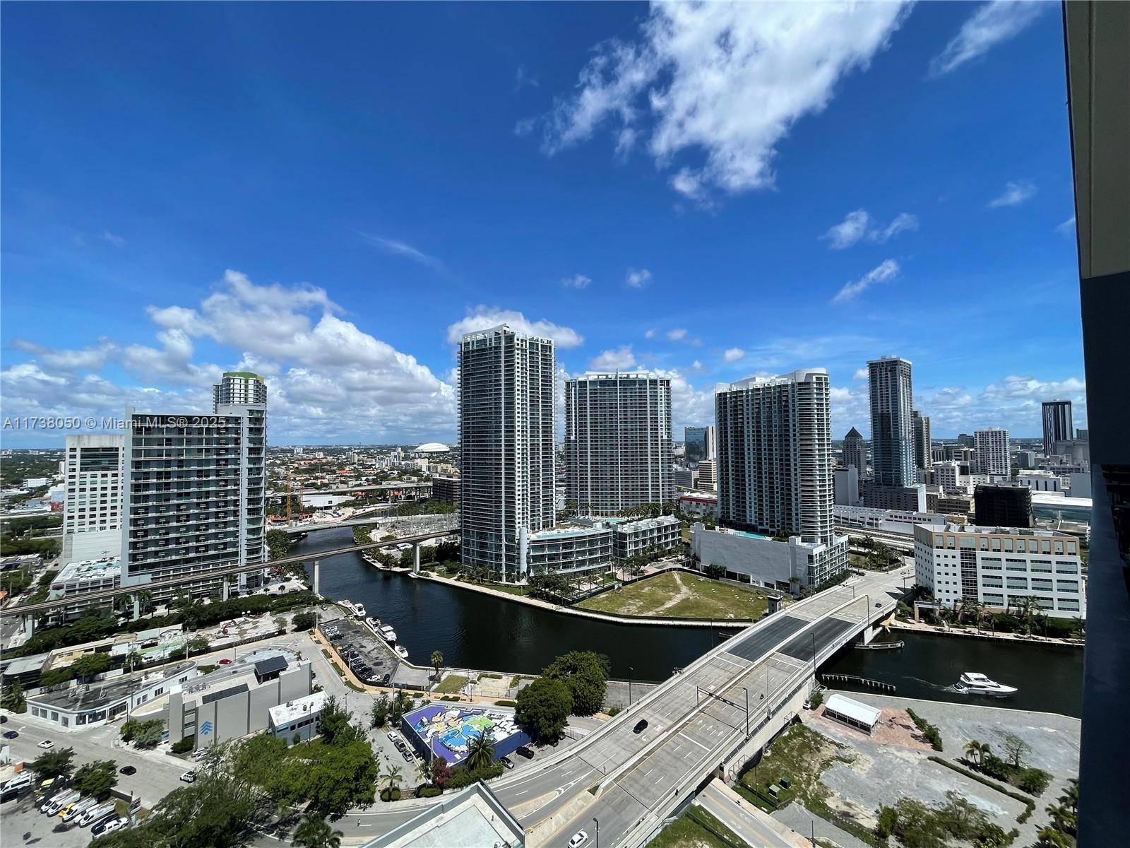 Miami, FL 33131,68 SE 6th St #2408