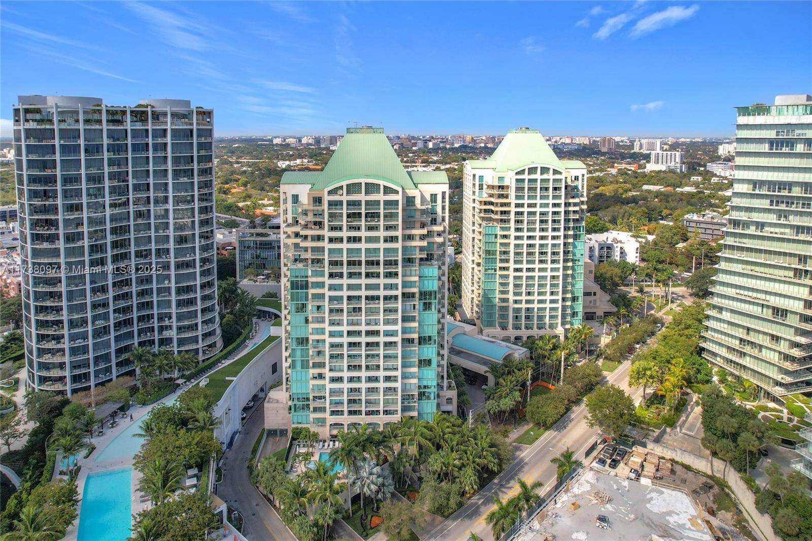 Miami, FL 33133,3400 SW 27th Avenue #302