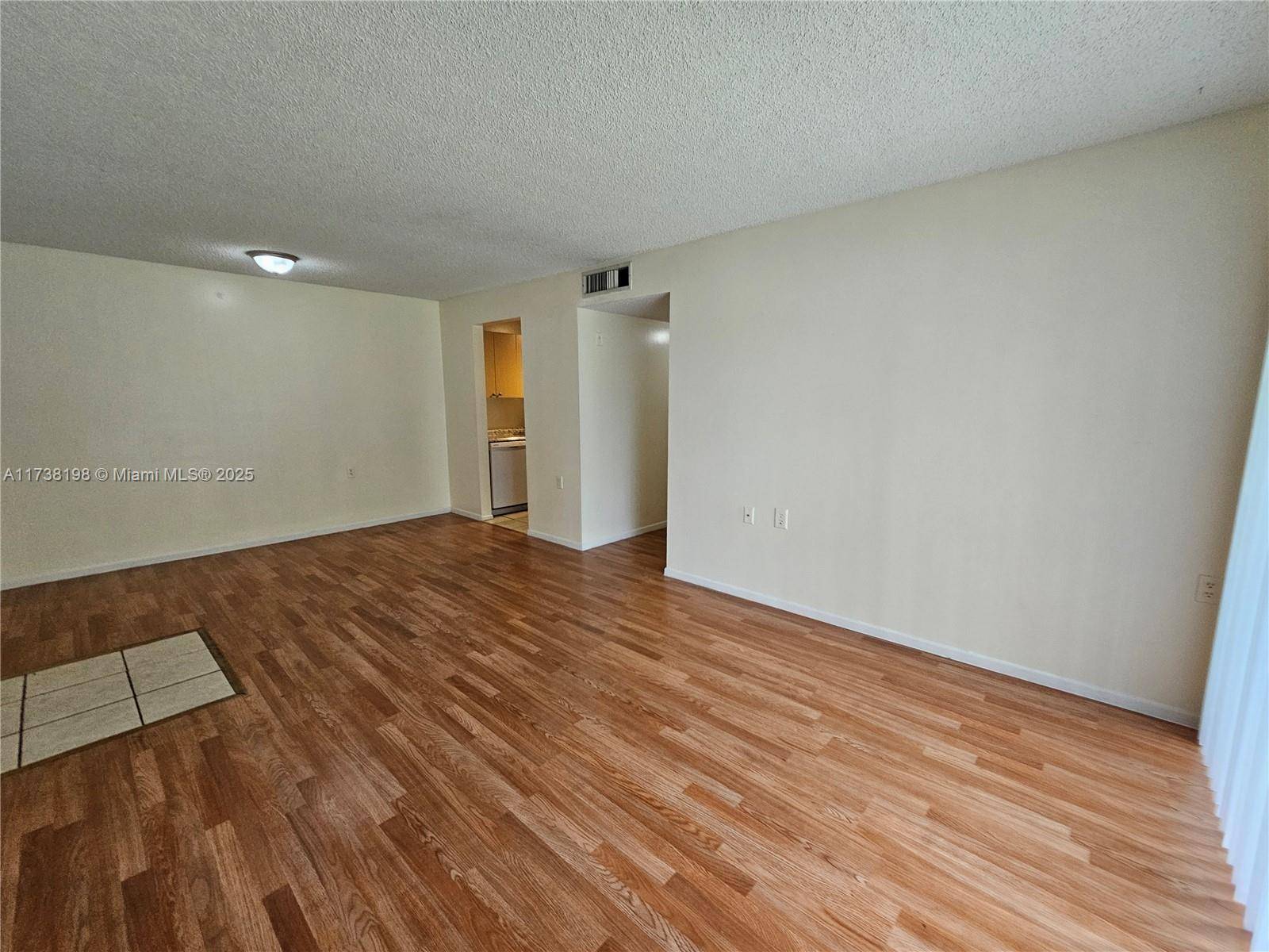 West Palm Beach, FL 33411,1203 N Benoist Farms Rd #206