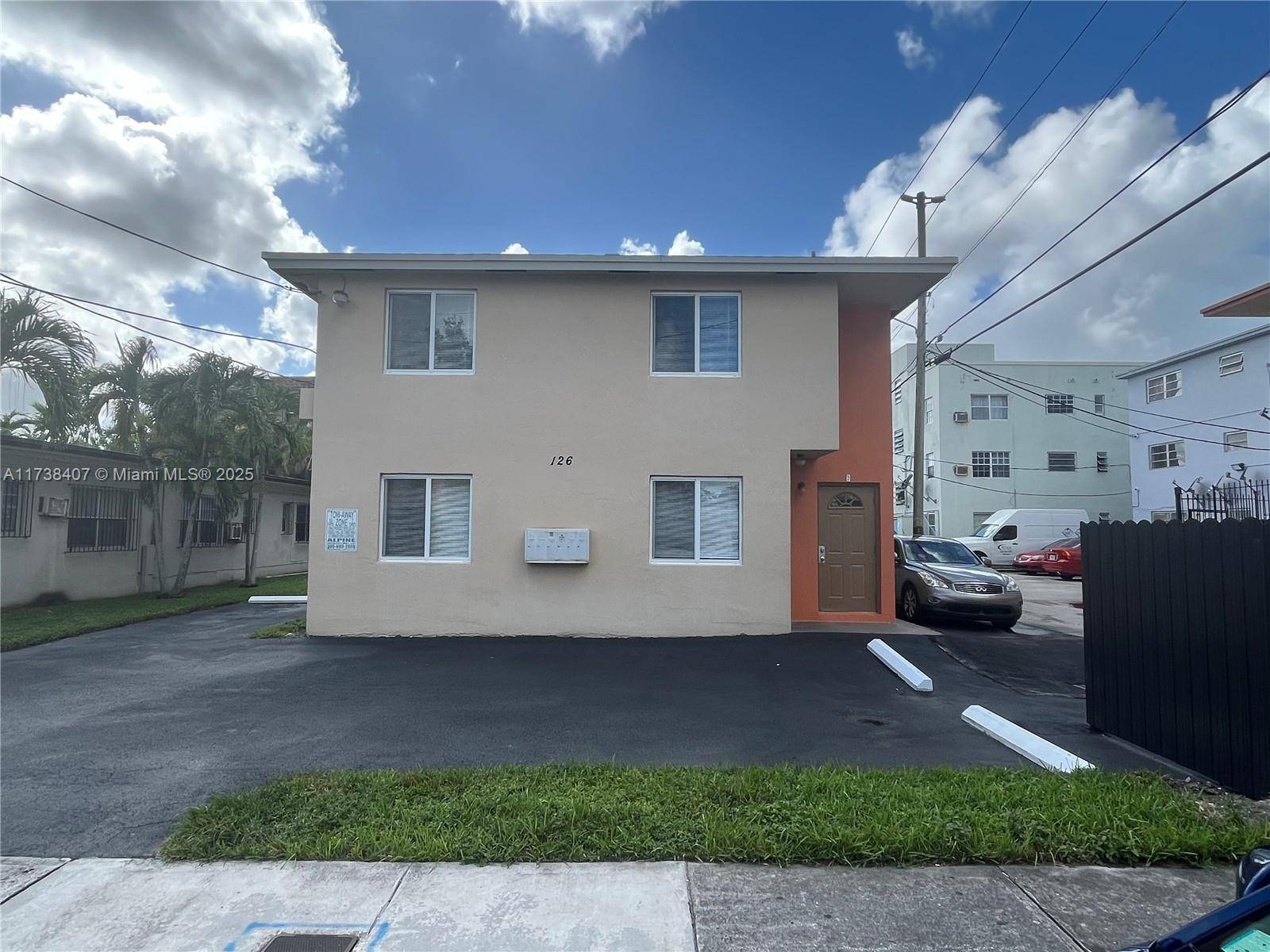 Miami, FL 33135,126 SW 21st Ave #4