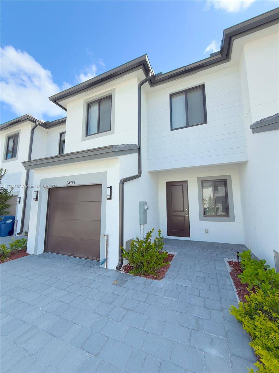 Homestead, FL 33034,Address not disclosed