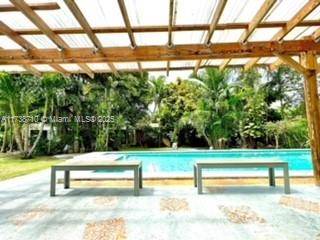 North Miami, FL 33161,210 NE 122nd St #0