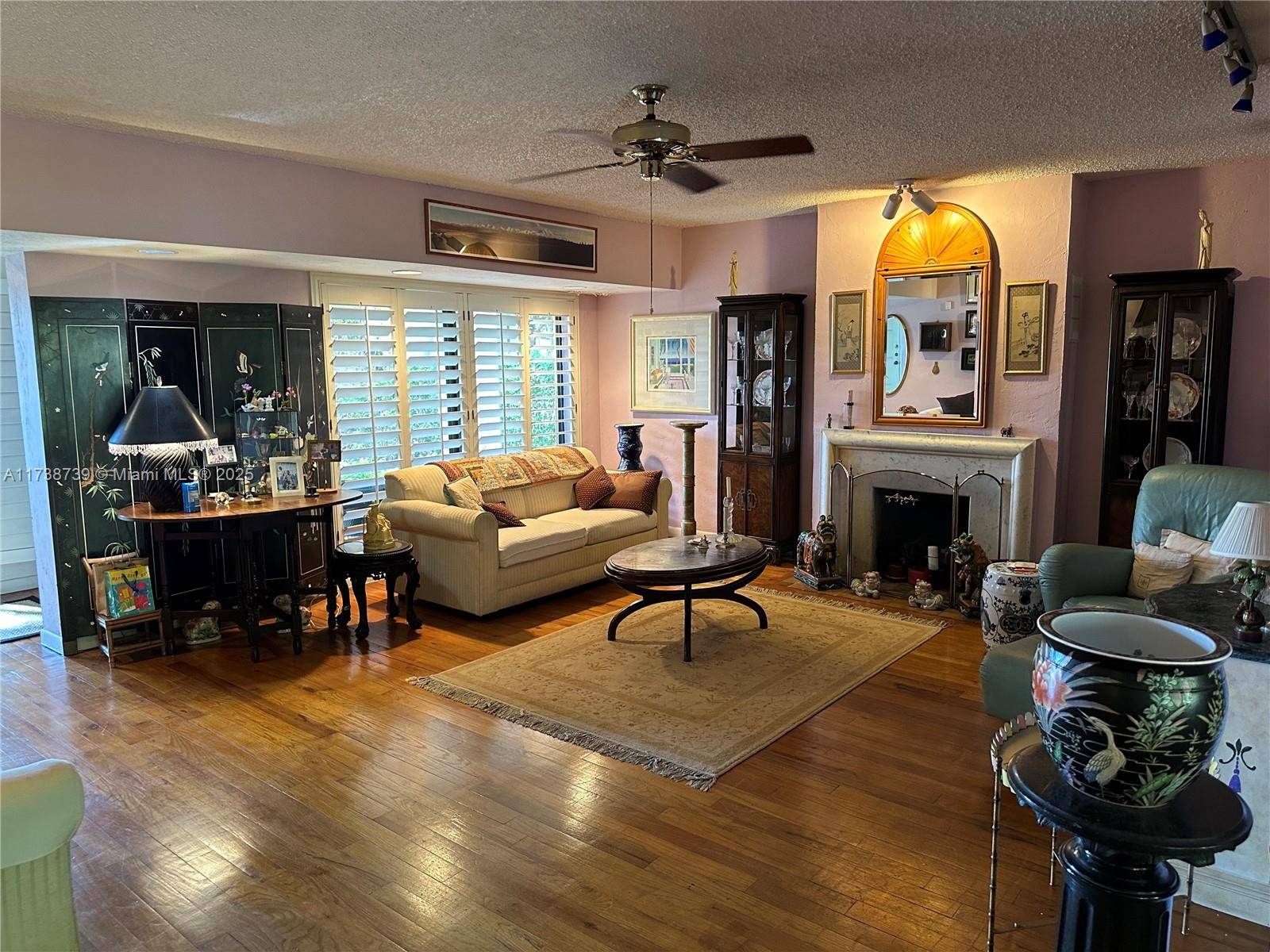 Coral Gables, FL 33146,419 Blue Rd