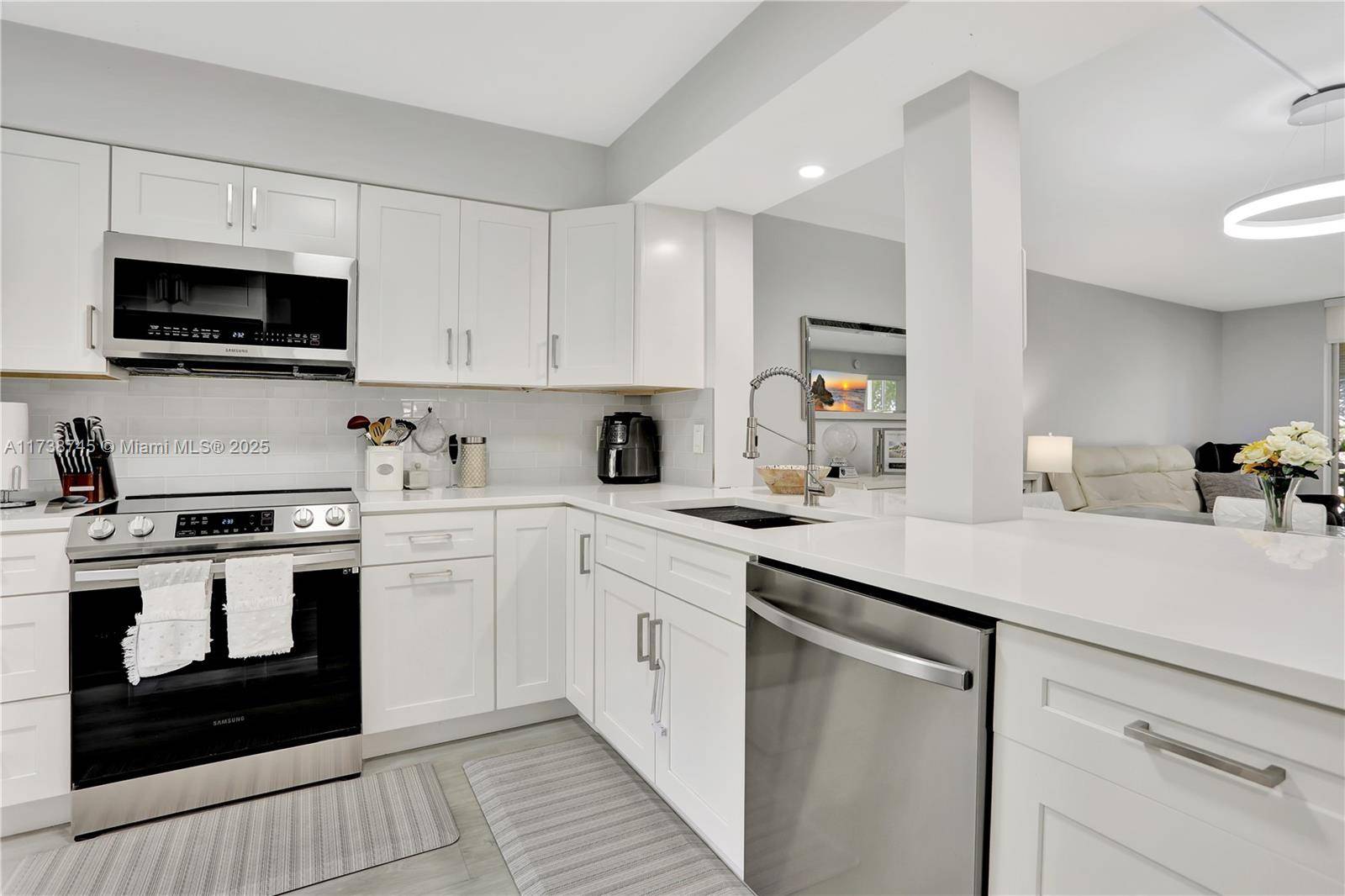 Deerfield Beach, FL 33064,4570 NW 18th Ave #310