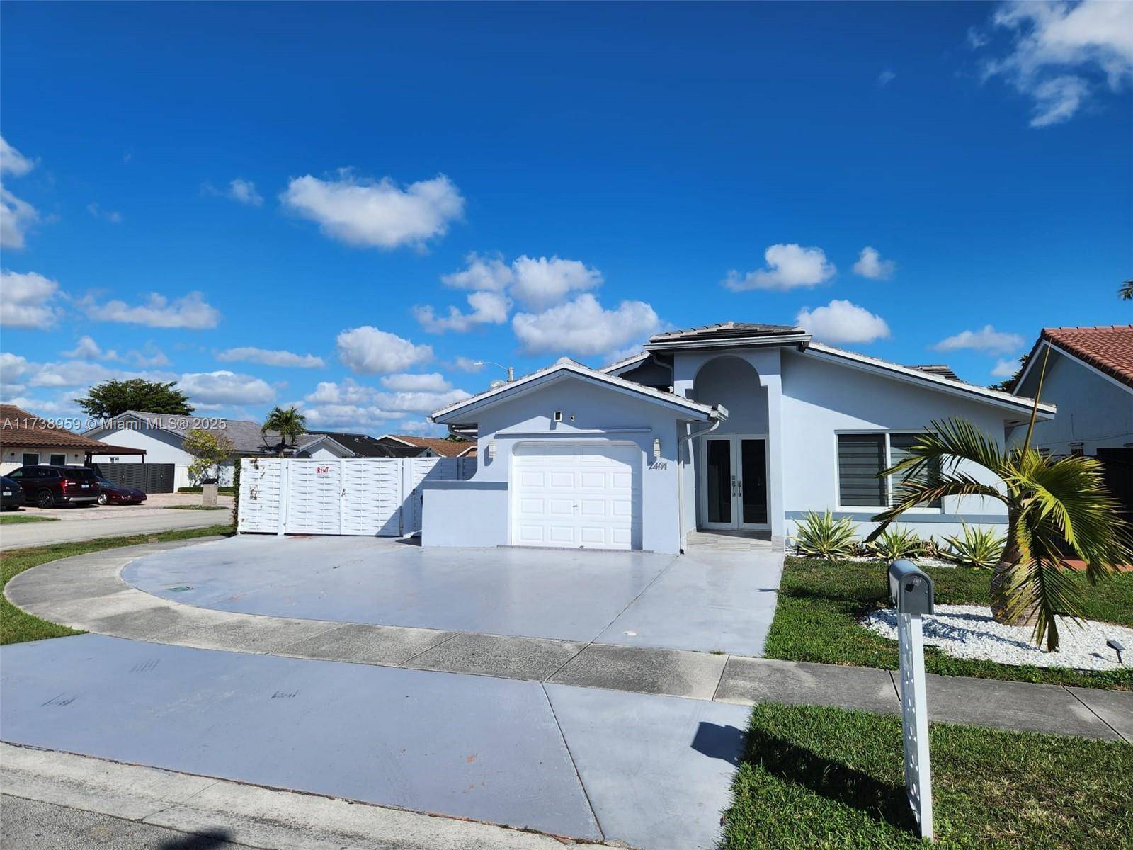 Miami, FL 33175,2401 SW 143rd Ct