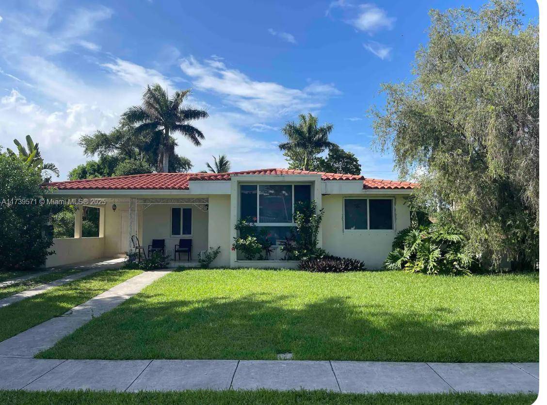 Miami, FL 33161,1581 NE 108th St #1