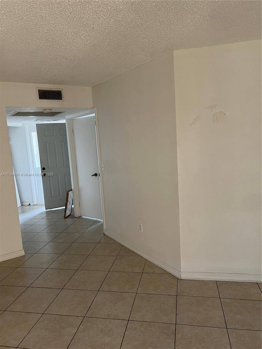 Homestead, FL 33035,2645 SE 21st Ct #103-D