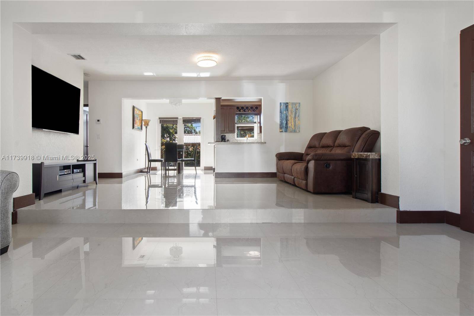 Miami, FL 33134,4350 SW 2nd St