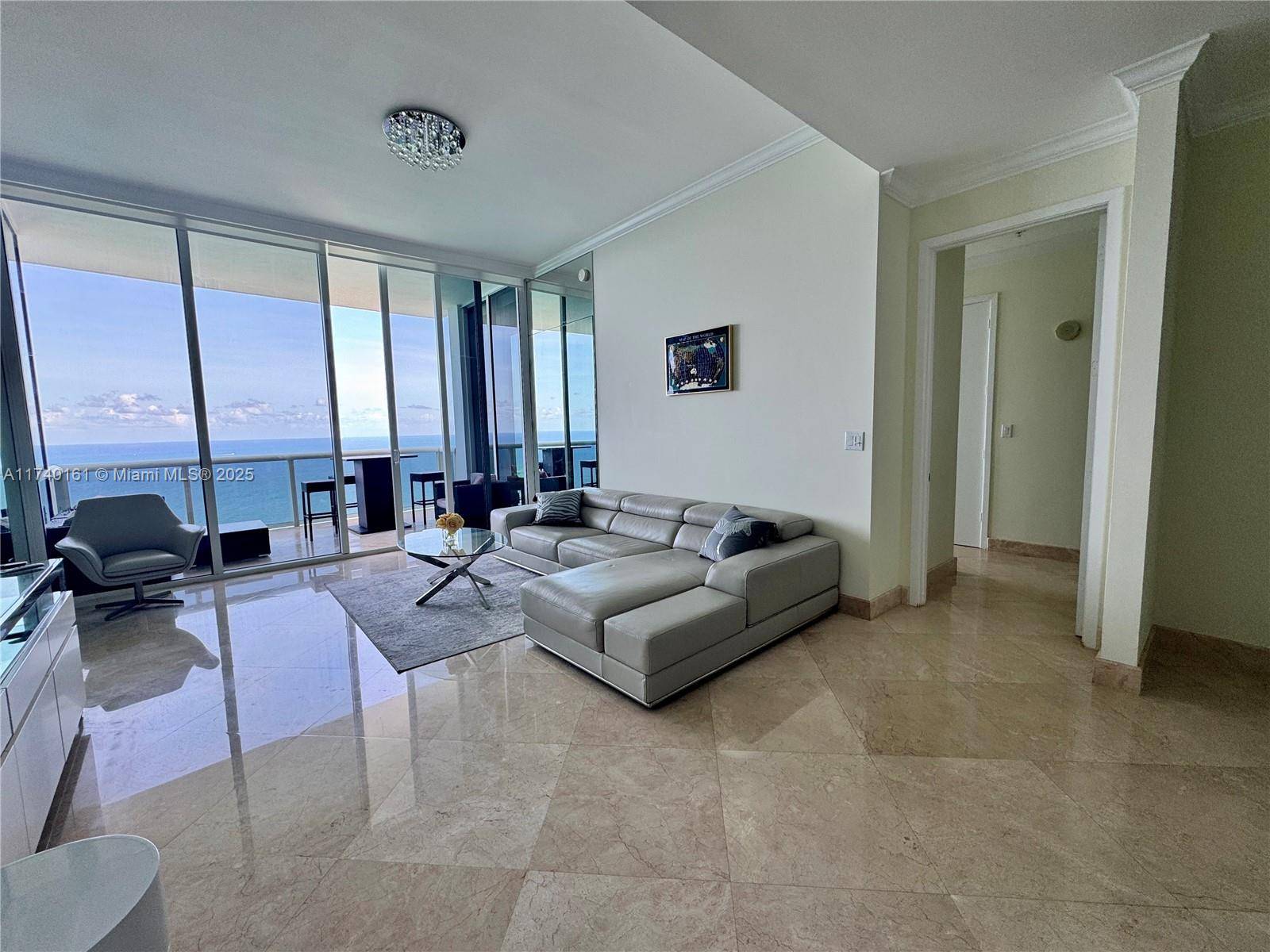 Sunny Isles Beach, FL 33160,18101 Collins Ave #5207