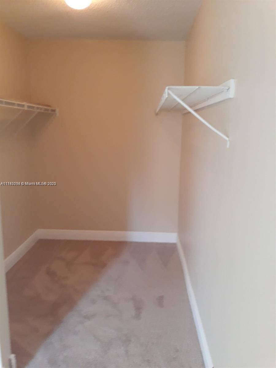 Plantation, FL 33324,605 S Pine Island Rd #302A
